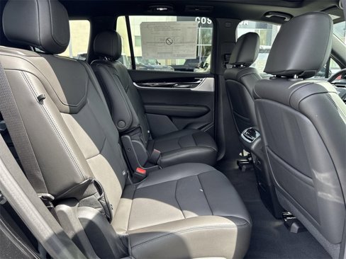 New 2025 Cadillac XT6 Premium Luxury image 40