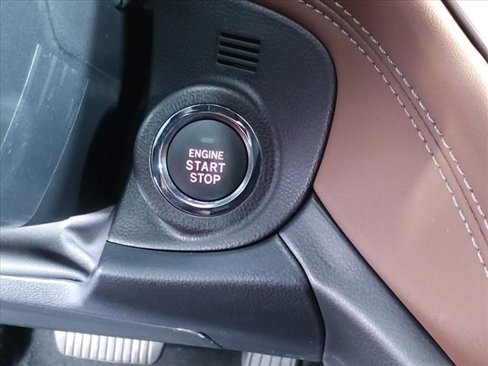 New 2025 Subaru Outback Touring XT image 8