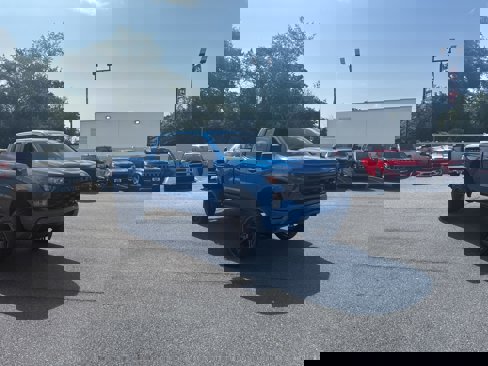 Used 2022 Chevrolet Silverado 1500 Custom image 4
