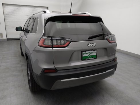 Used 2020 Jeep Cherokee Limited image 6