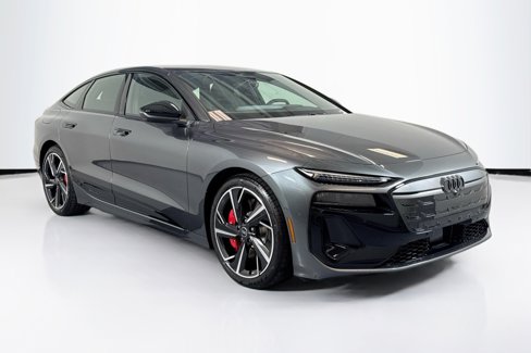 New 2025 Audi S6 e-tron Prestige image 3