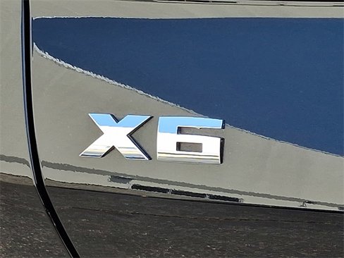 Used 2025 BMW X6 M60i image 31