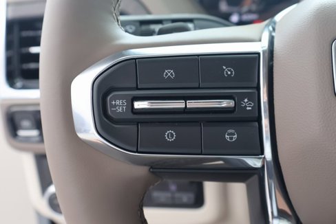 New 2026 GMC Yukon XL Denali w/ Denali Reserve Package image 26