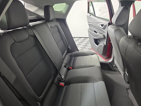 New 2025 Chevrolet Trax LT w/ Driver Confidence Package image 32