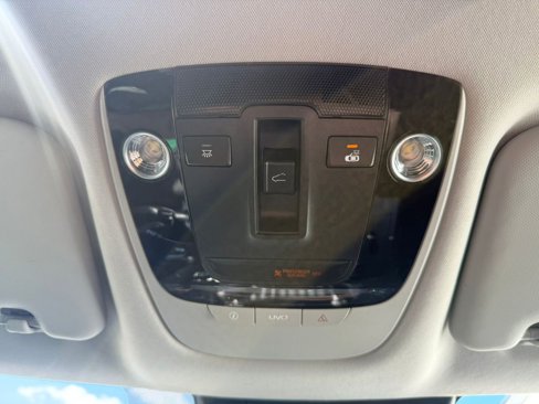 Used 2022 Kia Seltos SX w/ Sunroof Package image 34