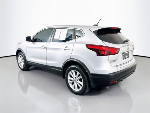 Used 2017 Nissan Rogue Sport S w/ S Appearance Package image 5