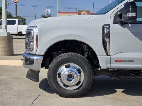New 2026 Ford F350 Lariat w/ Lariat Premium Package image 7