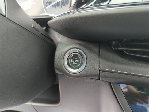 Certified 2023 Buick Envision Avenir image 17