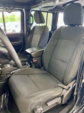 Used 2021 Jeep Wrangler Unlimited Sport image 11