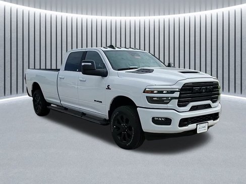 New 2025 RAM 2500 Laramie image 3