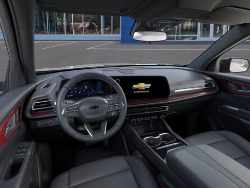New 2026 Chevrolet Traverse Z71 w/ LPO, Floor Liner Package image 16