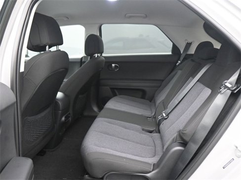 New 2025 Hyundai Ioniq 5 SE image 14