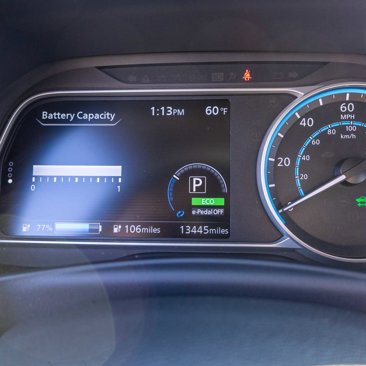 Used 2023 Nissan Leaf S image 22