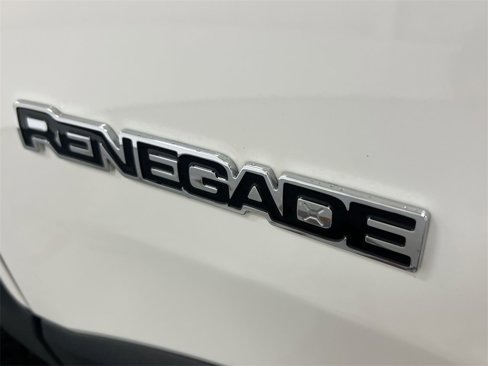 Used 2022 Jeep Renegade Latitude image 27
