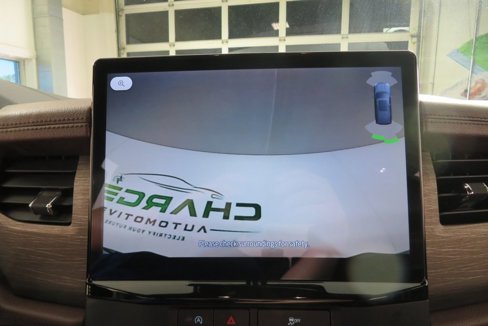 Used 2024 Ford Expedition Limited image 25