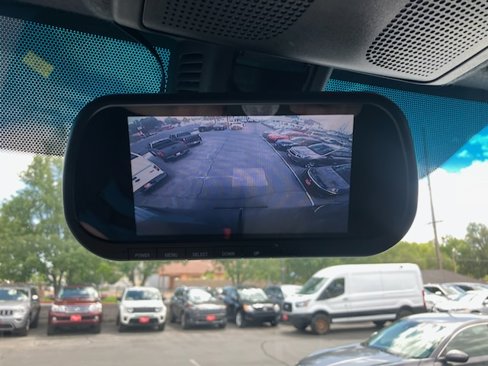 Used 2019 Mercedes-Benz Sprinter 144 image 12