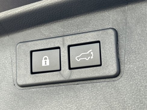 New 2025 Subaru Outback Limited image 15