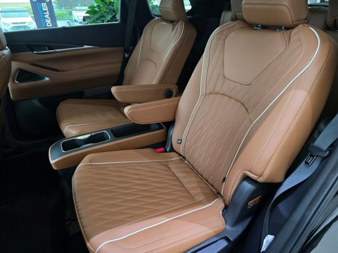 New 2026 INFINITI QX60 Autograph w/ Dark Cargo Package image 16