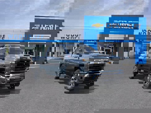 New 2026 Chevrolet Silverado 2500 LT image 1