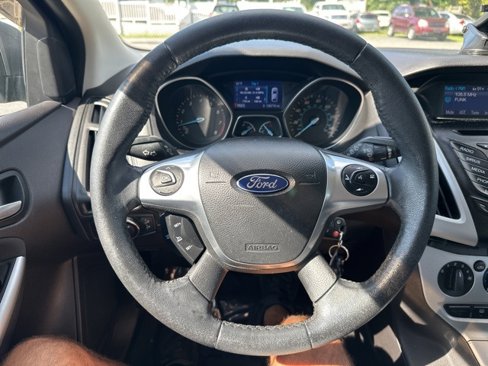 Used 2014 Ford Focus SE w/ Equipment Group 201A image 21
