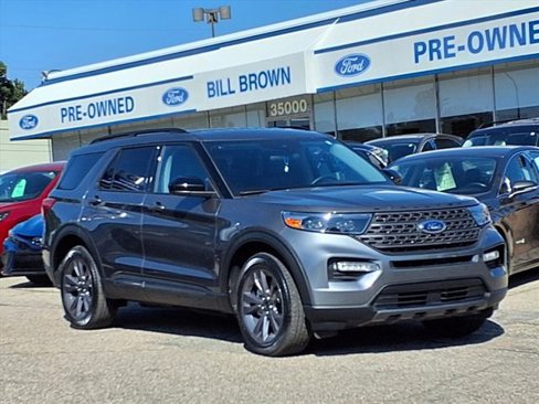Certified 2023 Ford Explorer XLT w/ Equipment Group 202A image 1