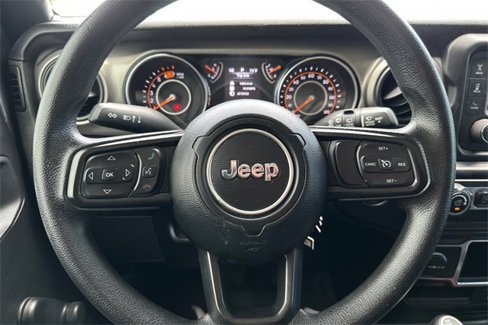 Used 2021 Jeep Wrangler Unlimited Sport image 27