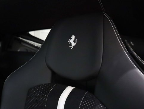 Certified 2022 Ferrari F8 Tributo image 21