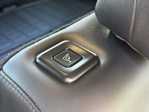Used 2025 Hyundai Santa Fe SEL image 19