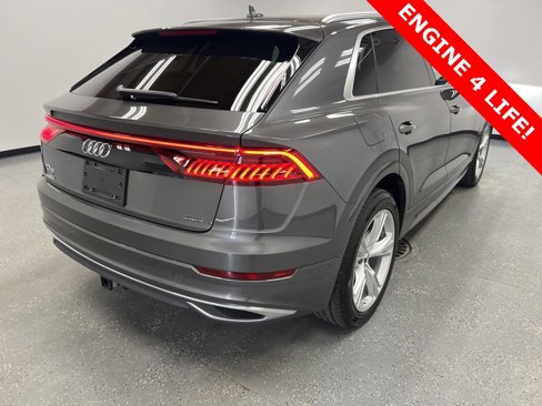Used 2023 Audi Q8 Prestige image 3