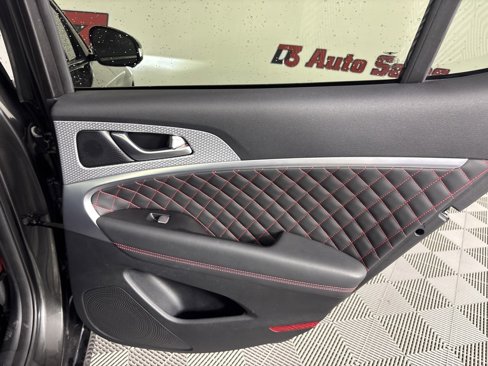 Used 2022 Genesis G70 3.3T image 50