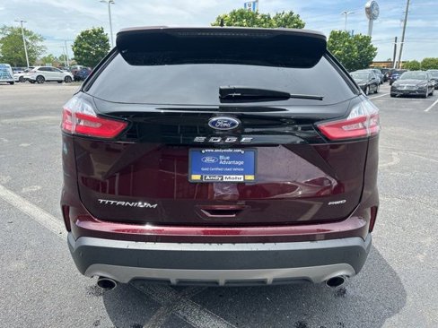 Used 2024 Ford Edge Titanium image 8