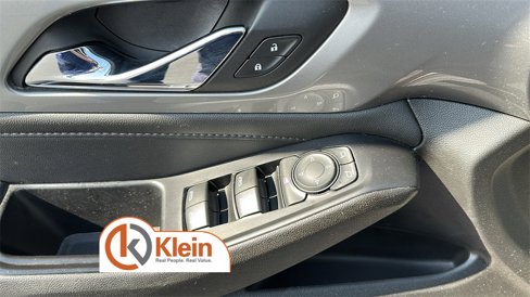 Used 2023 Chevrolet Traverse LT w/ Midnight/Sport Edition image 13