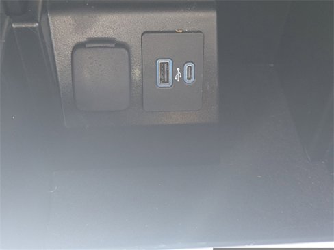 Used 2023 Ford Explorer XLT w/ Equipment Group 202A image 23