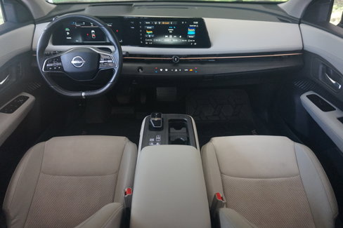 Used 2023 Nissan Ariya FWD image 24