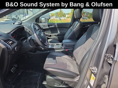 Used 2024 Ford Edge ST w/ Equipment Group 401A image 12