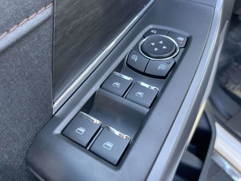 New 2025 Ford F150 Lariat image 18