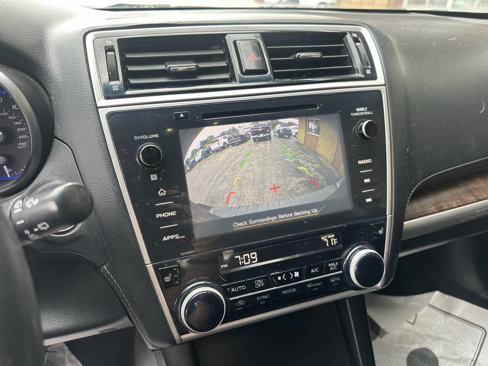 Used 2018 Subaru Outback 2.5i Limited w/ Popular Package #2 image 18