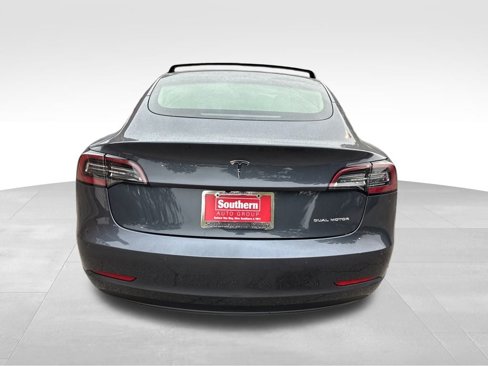 Used 2022 Tesla Model 3 Long Range image 4