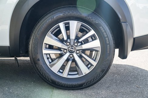 Used 2022 Nissan Pathfinder SL image 10