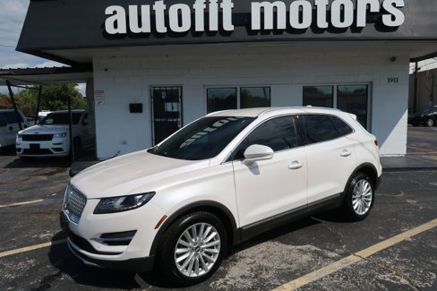Used 2019 Lincoln MKC Premiere image 1