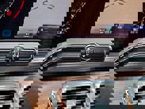 New 2026 Mercedes-Benz GLS 450 4MATIC image 33