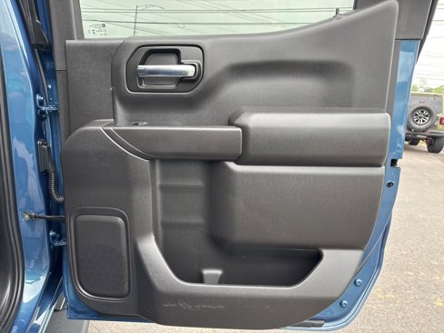 Used 2024 Chevrolet Silverado 1500 Custom Trail Boss image 18