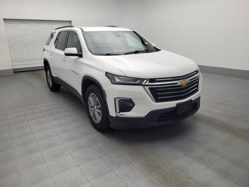 Used 2022 Chevrolet Traverse LT image 13