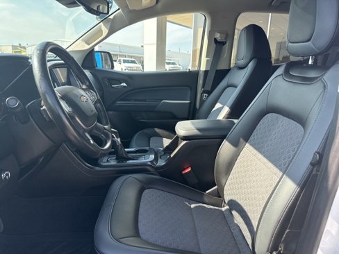 Certified 2022 Chevrolet Colorado Z71 w/ Safety Package image 11