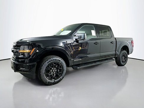 New 2025 Ford F150 XLT image 3