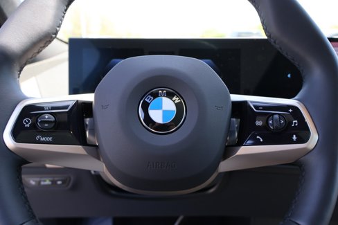 New 2026 BMW iX xDrive45 image 17