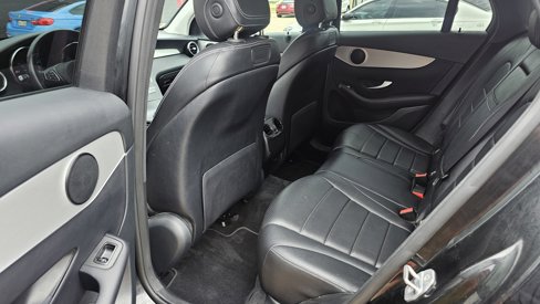 Used 2019 Mercedes-Benz GLC 300 w/ Premium Package image 20
