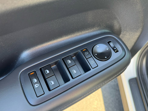 Used 2025 Hyundai Santa Fe SEL image 9