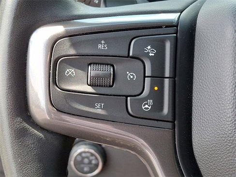 Used 2024 Chevrolet Silverado 1500 High Country w/ Technology Package image 17