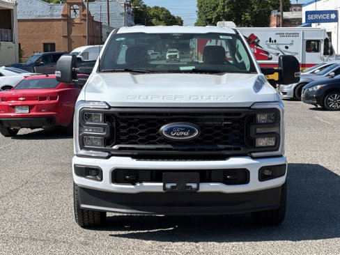 New 2025 Ford F250 XLT image 8